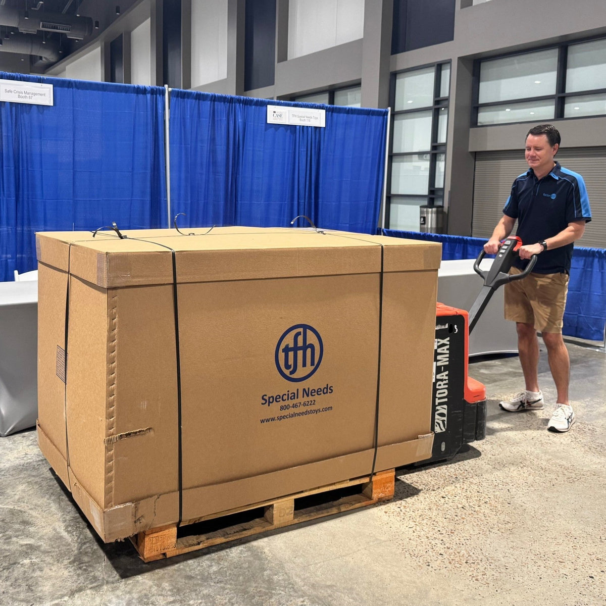 Inbound Material Handler Material Handling Service (Inbound) – 110 tradeshow